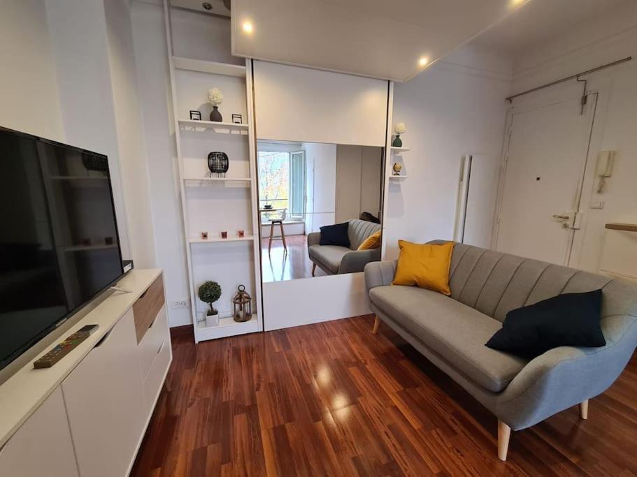 סארטרוויל Studio A 2 Pas De La Gare מראה חיצוני תמונה